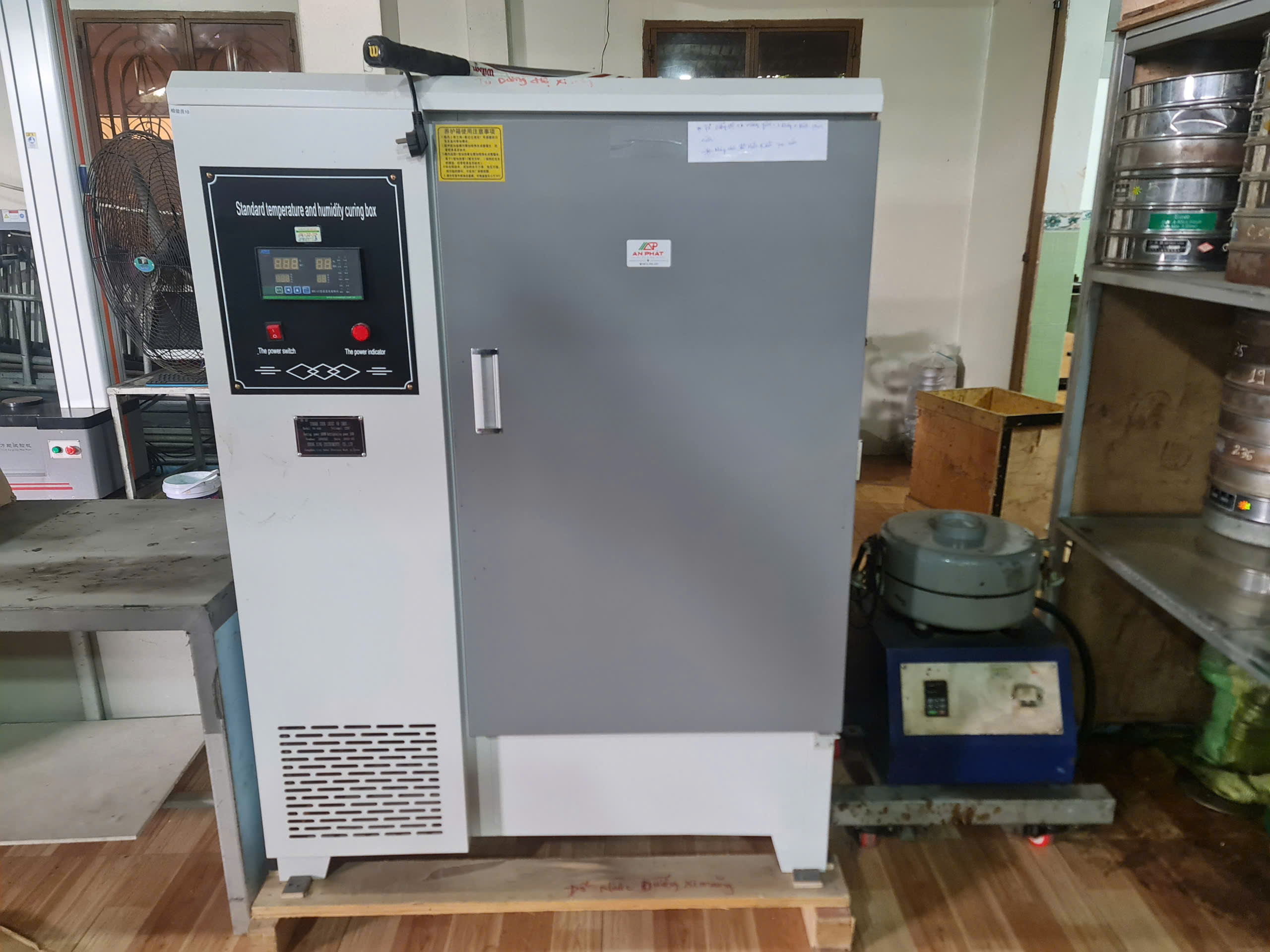 z7609463909610_e987703947a8c90904a1d06afc521d68